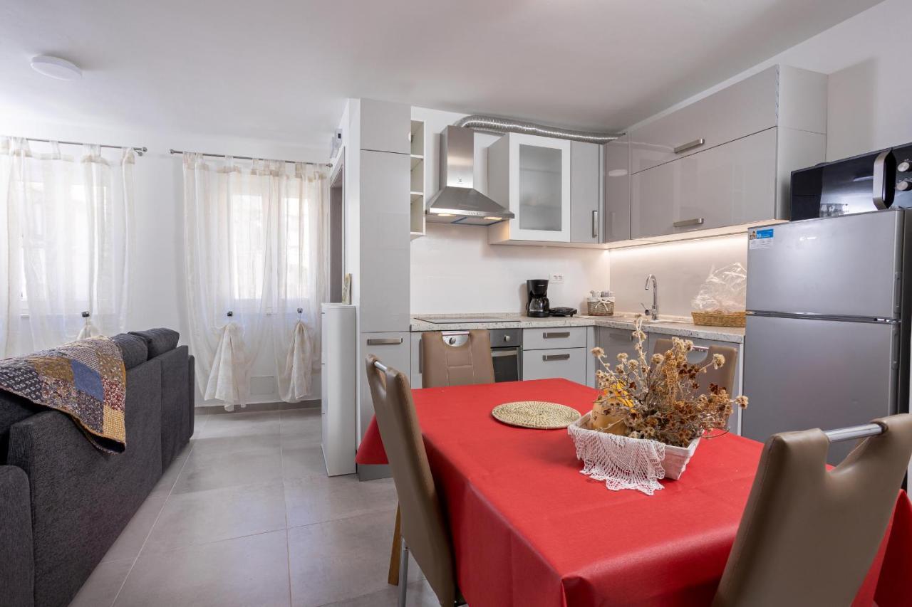 Residence Marina Split Buitenkant foto